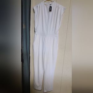 Express romper size M